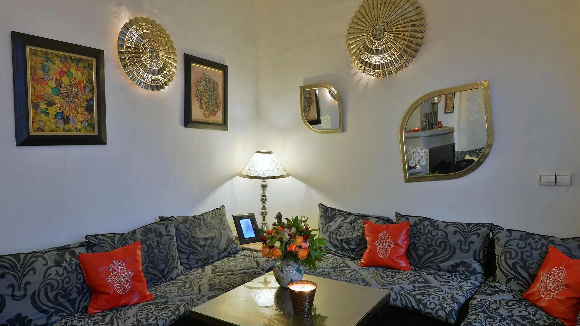 Πανσιόν Dar Khmissa Riad & Spa Μαρακές